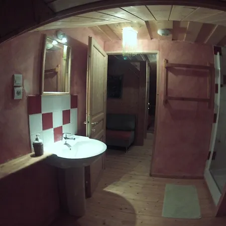 Che'Val D'Amour Ecleux Zimmer foto